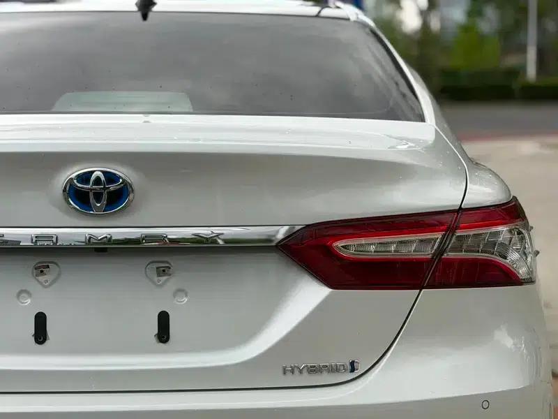 Camry 2021 Hybrid 2.5HG Luxury Edition — миниатюра 11