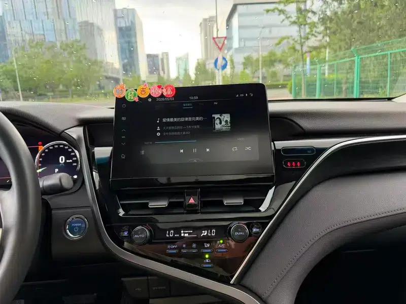 Camry 2021 Hybrid 2.5HG Luxury Edition — миниатюра 17