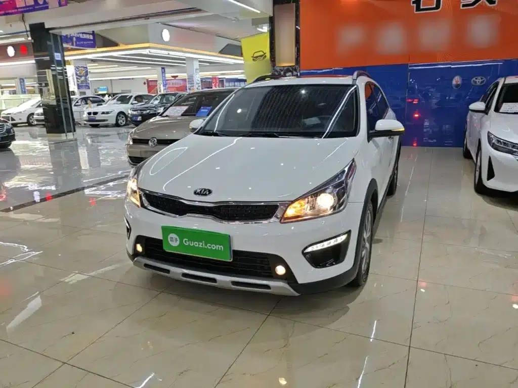 KX CROSS 2018 1.6L Automatic Sunroof Edition — миниатюра 1