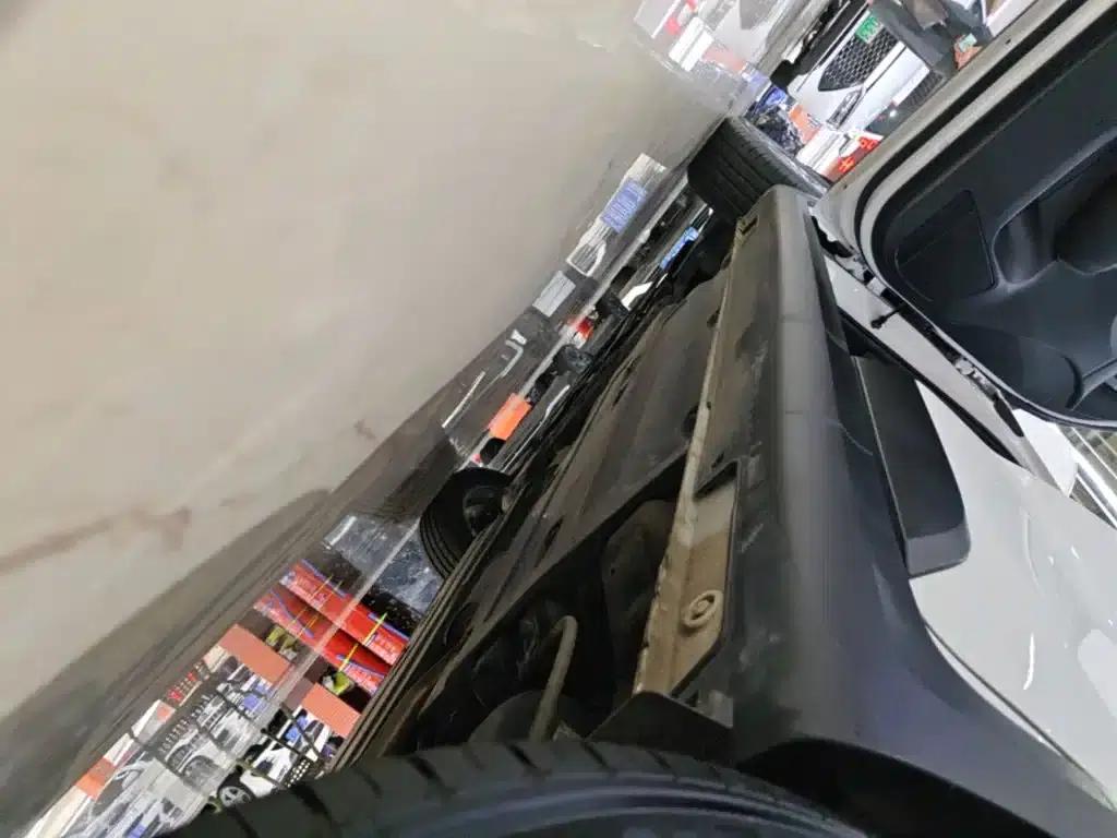 KX CROSS 2018 1.6L Automatic Sunroof Edition — миниатюра 22