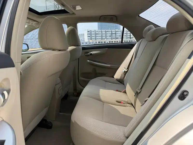 2013 Toyota Corolla Special Edition 1.6L Manual GL (Coolest Model) — миниатюра 10