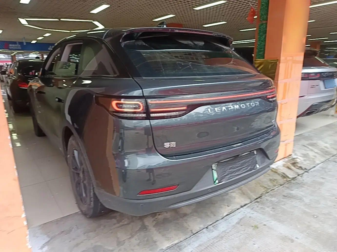 Leapmotor C11 2023 Pure Electric 500 Comfort Edition — миниатюра 4