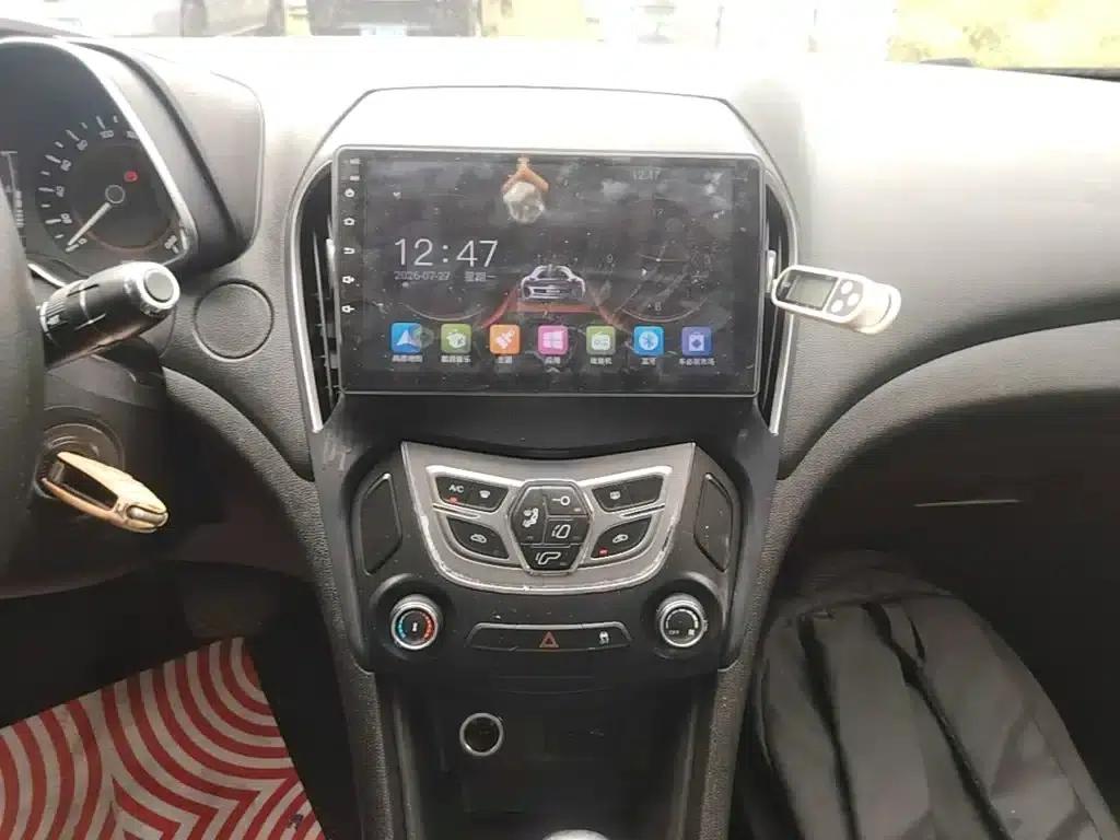 Chery Arrizo 5 2017 1.5L CVT Trendsetter Edition — миниатюра 13