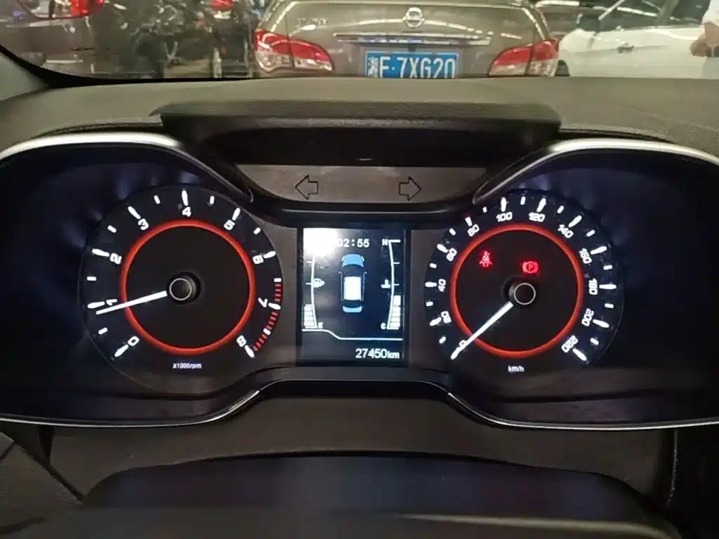 Chery Arrizo 5 2017 1.5L Manual Trendsetter Edition — миниатюра 12