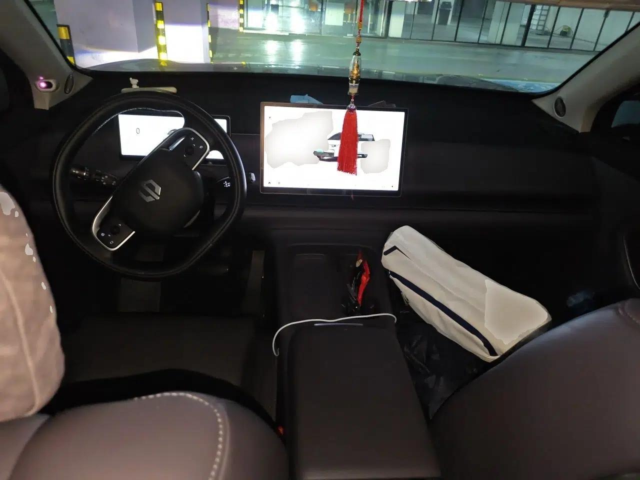 Leapmotor C16 2024 Pure Electric 520 Deluxe Edition — миниатюра 9