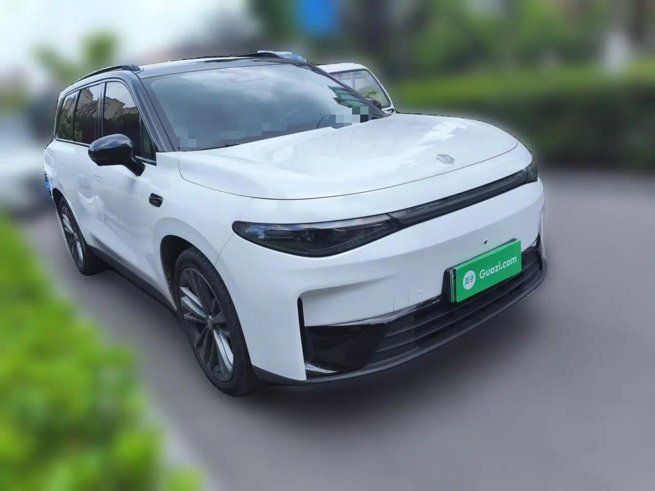 Leapmotor C16 2024 Pure Electric 520 Deluxe Edition — миниатюра 3