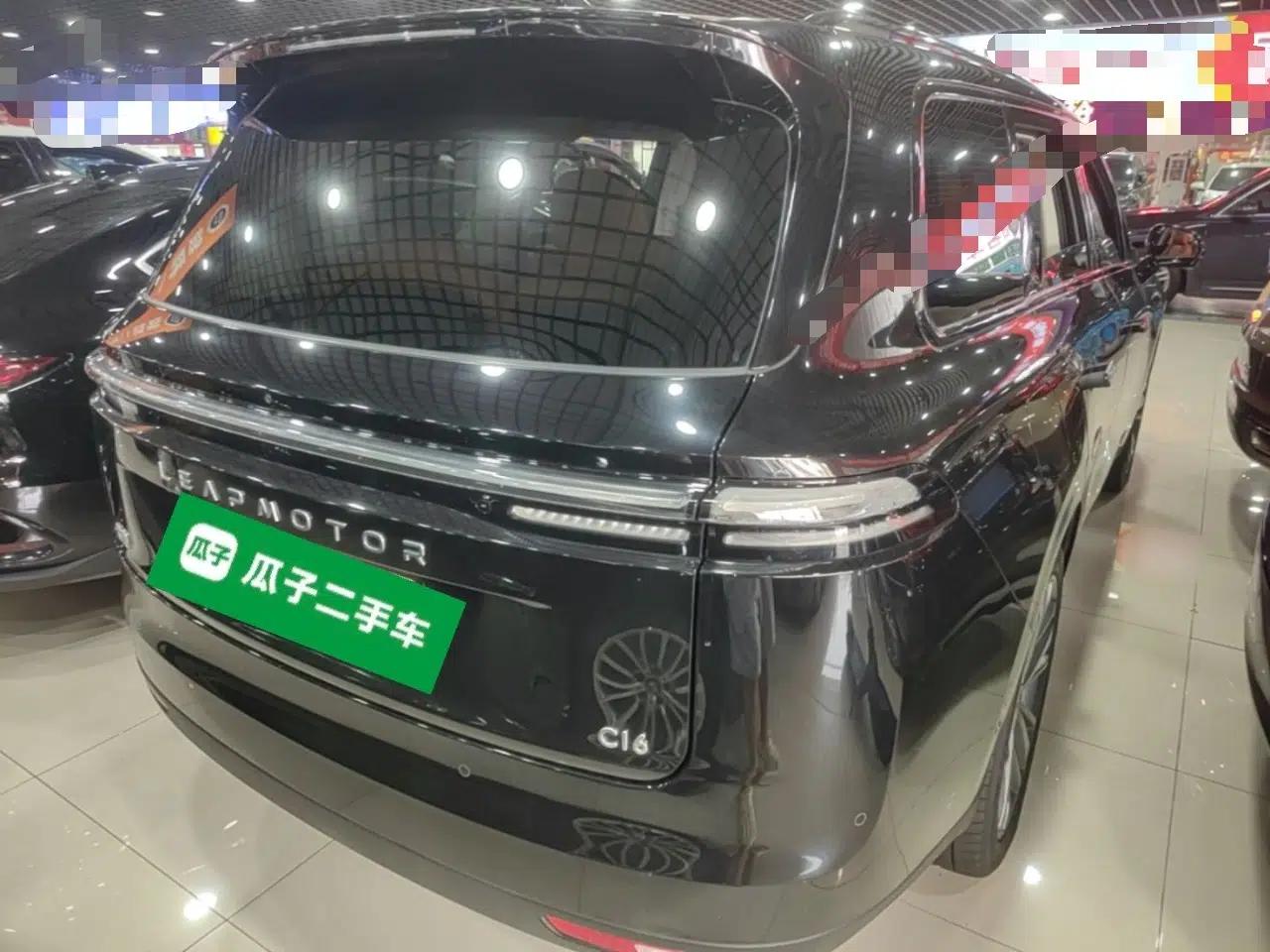 Leapmotor C16 2026 Extended-Range 280 LiDAR Zhizun Edition 6 Seats — миниатюра 6