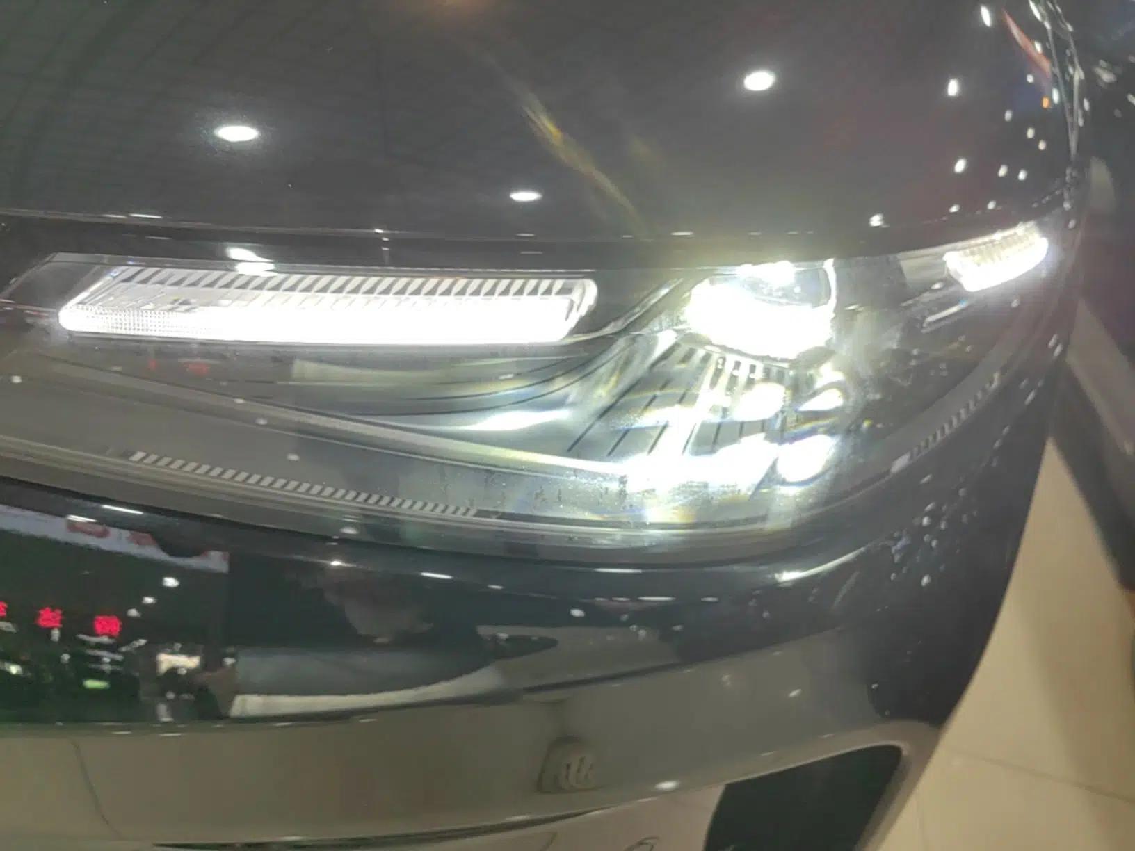 Leapmotor C16 2026 Extended-Range 280 LiDAR Zhizun Edition 6 Seats — миниатюра 8