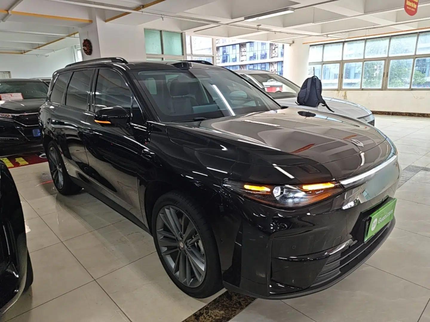 Leapmotor C16 2026 Extended-Range 280 LiDAR Zhizun Edition 6 Seats — миниатюра 3