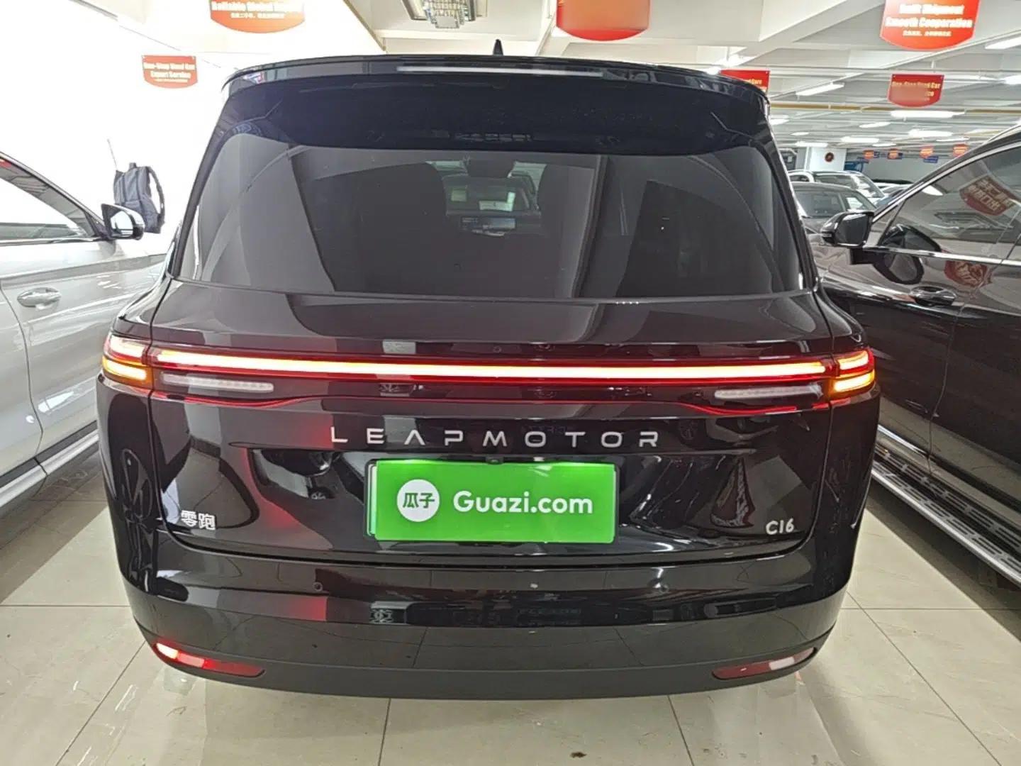 Leapmotor C16 2026 Extended-Range 280 LiDAR Zhizun Edition 6 Seats — миниатюра 5