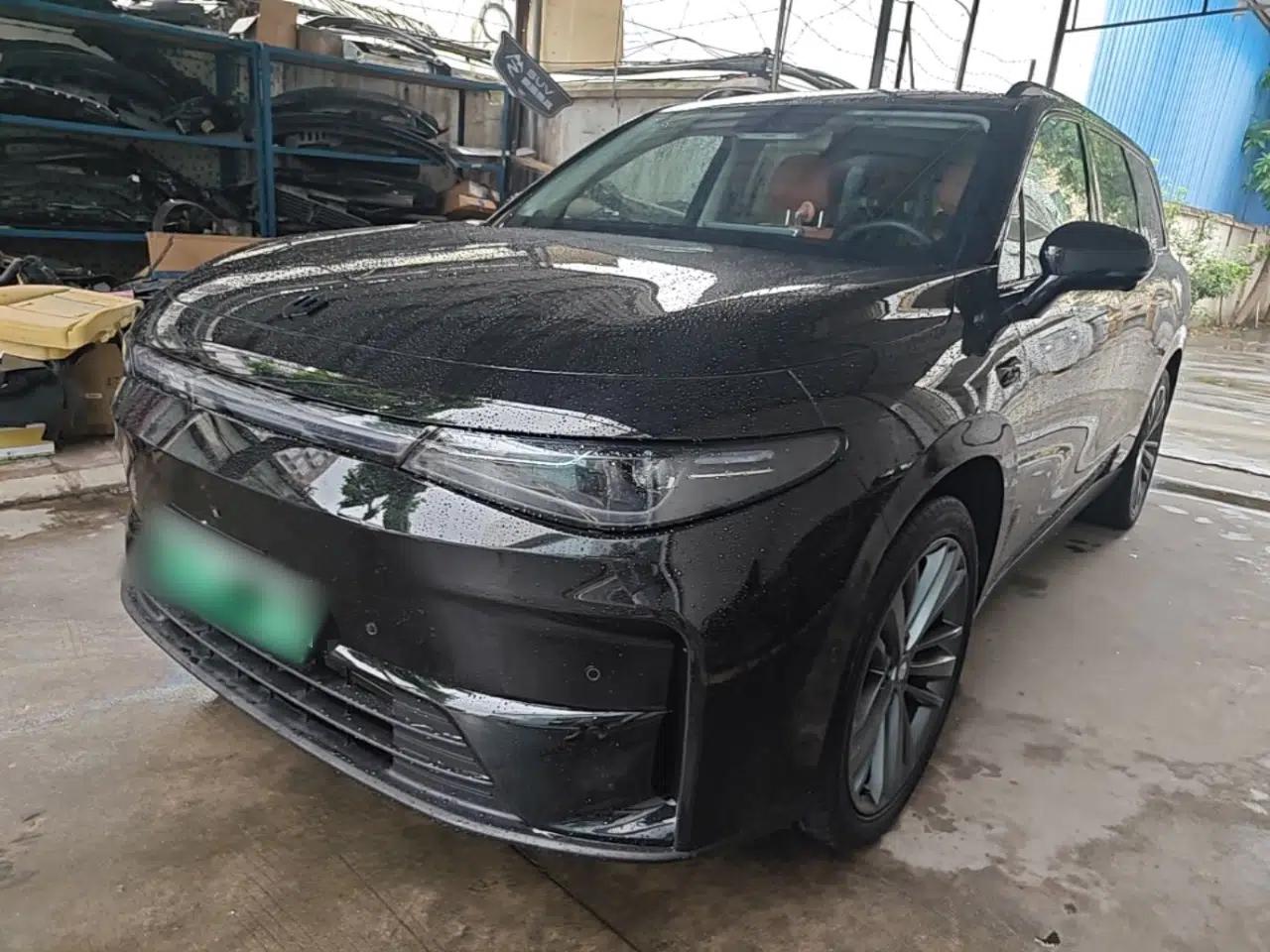 Leapmotor C16 2024 Pure Electric 520 Deluxe Edition — миниатюра 1