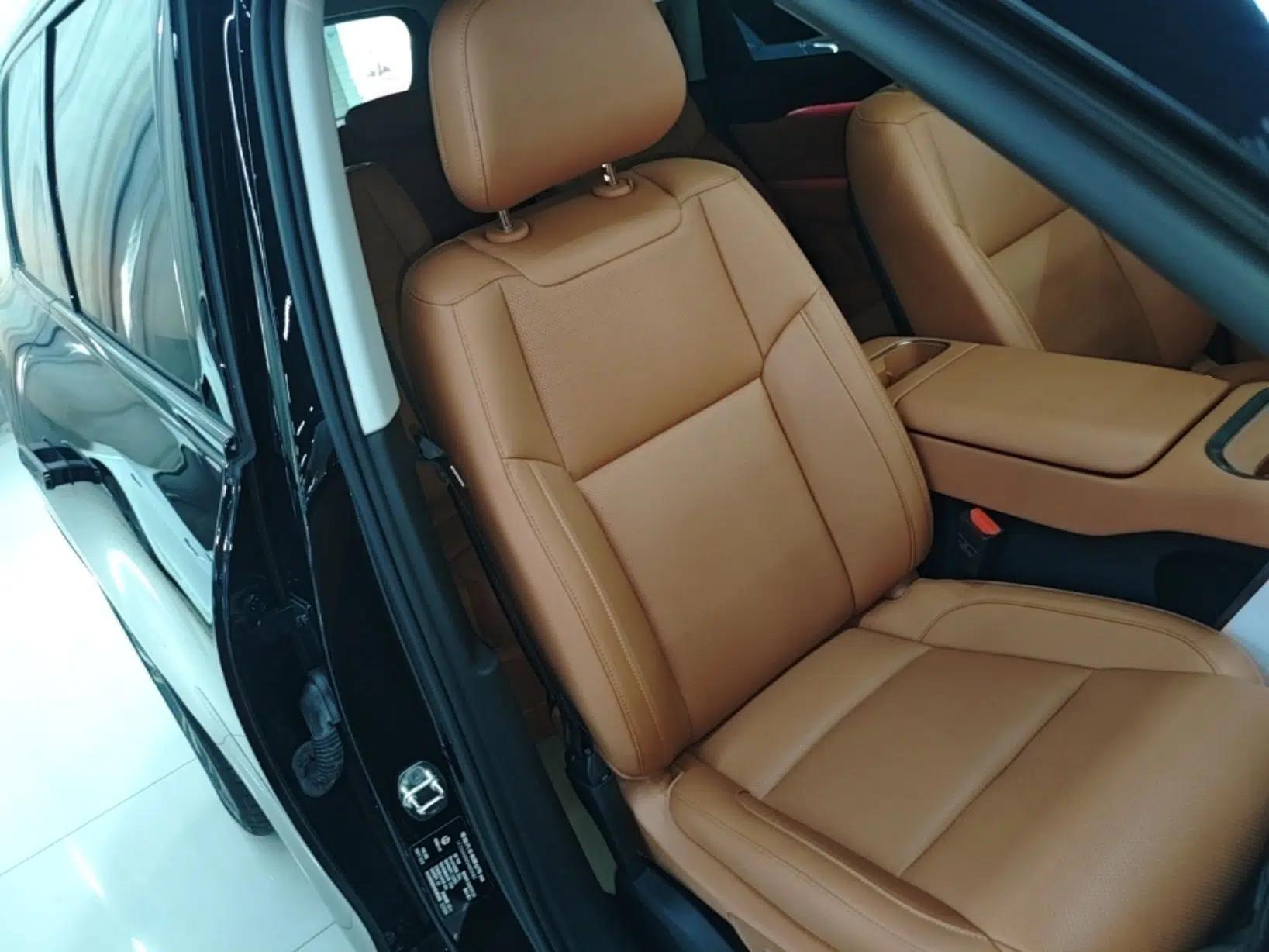 Leapmotor C16 2026 Extended-Range 280 LiDAR Zhizun Edition 6 Seats — миниатюра 19