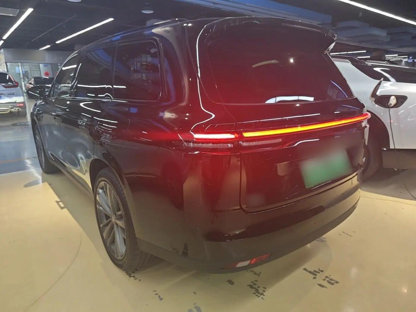 Leapmotor C16 2026 Extended-Range 280 LiDAR Zhizun Edition 6 Seats — миниатюра 4