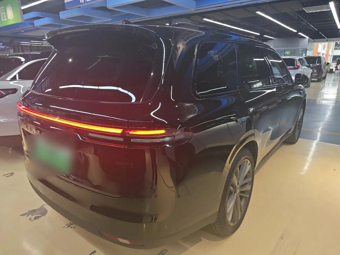 Leapmotor C16 2026 Extended-Range 280 LiDAR Zhizun Edition 6 Seats — миниатюра 6
