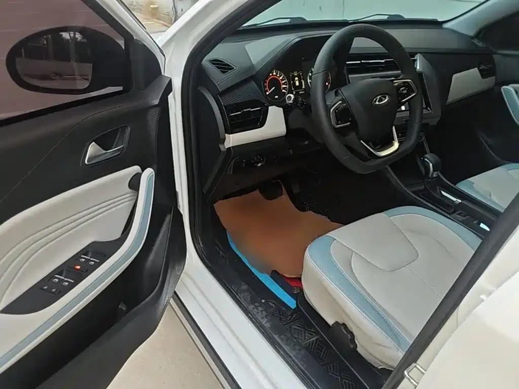 Chery Tiggo 3x 2022 PLUS 1.5L CVT Fashion Edition — миниатюра 16