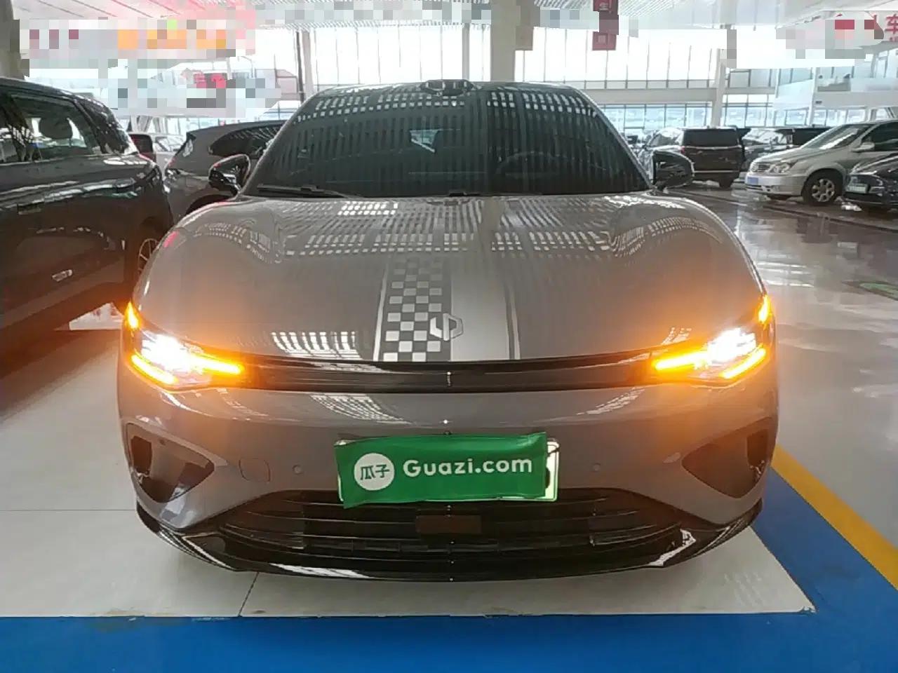 Leapmotor Lafa5 2026 Model 515 Max — миниатюра 2
