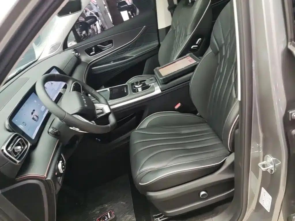 Chery Tiggo 9 2023 2.0T Dual-Clutch Two-Wheel Drive Luxury Edition 5-Seater — миниатюра 15