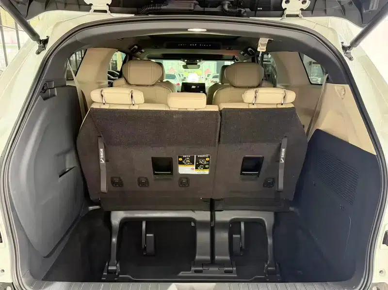 2024 Grevia Intelligent Hybrid Dual Engine 2.5L Two-Wheel Drive Premium ULTRA Edition — миниатюра 18