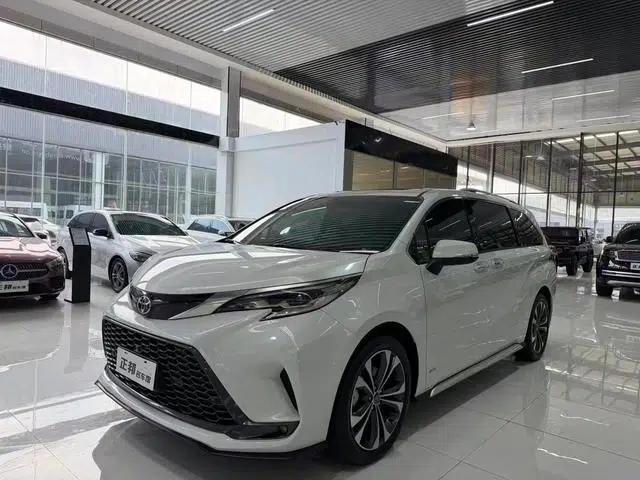 2024 Grevia Intelligent Hybrid Dual Engine 2.5L Two-Wheel Drive Premium ULTRA Edition