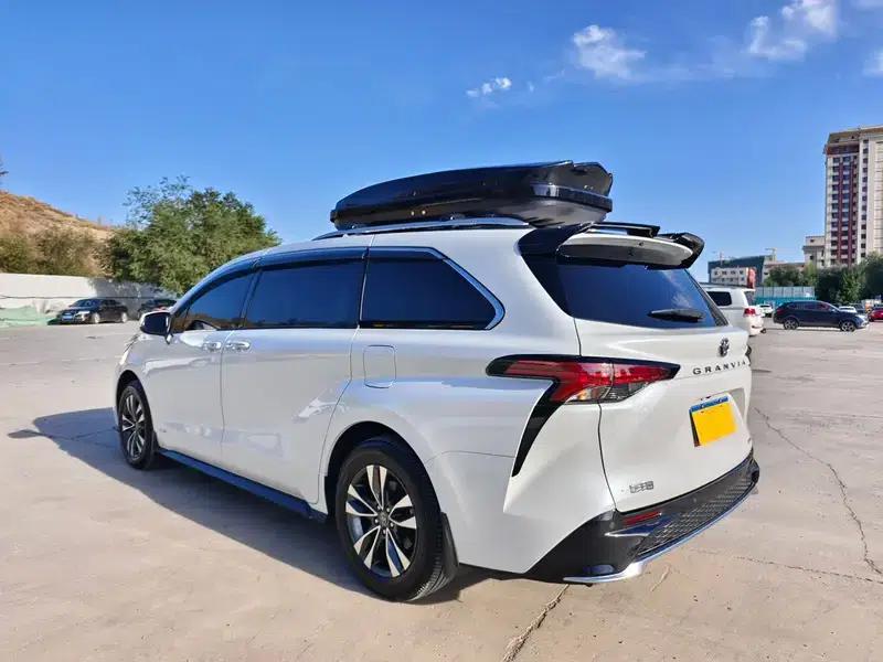 2024 Grevia Intelligent Hybrid Dual Engine 2.5L AWD Premium PLUS Edition — миниатюра 4
