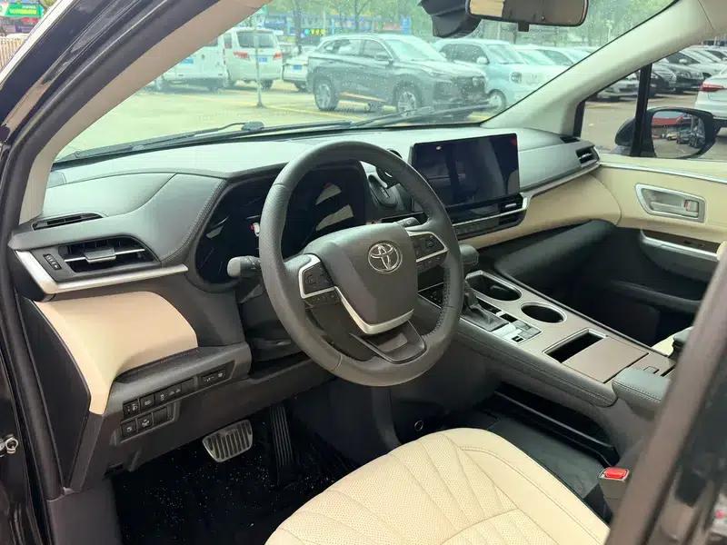 2023 Grevia Intelligent Hybrid Dual Engine 2.5L Comfort Edition — миниатюра 8