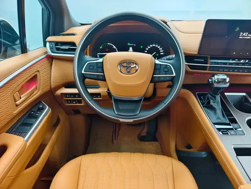 2026 Grevia Intelligent Hybrid Dual Engine 2.5L Two-Wheel Drive Comfort Edition — миниатюра 19