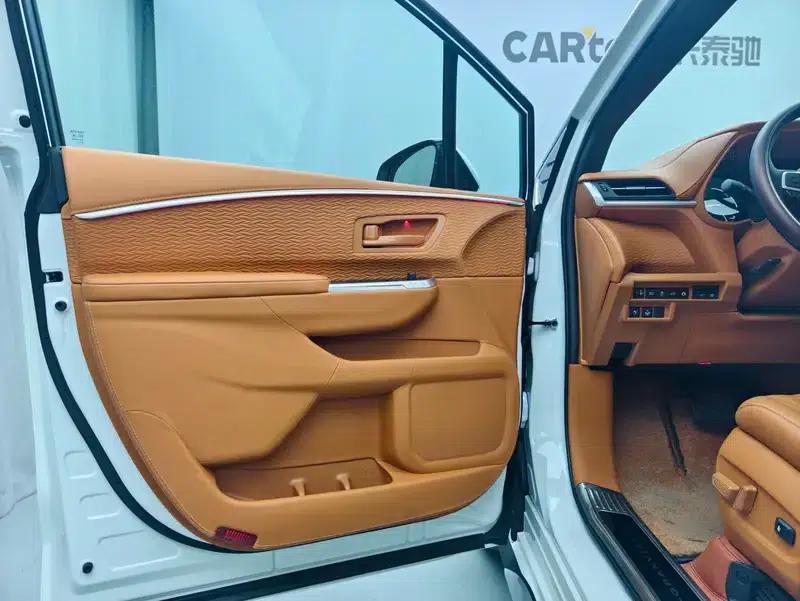 2026 Grevia Intelligent Hybrid Dual Engine 2.5L Two-Wheel Drive Comfort Edition — миниатюра 28