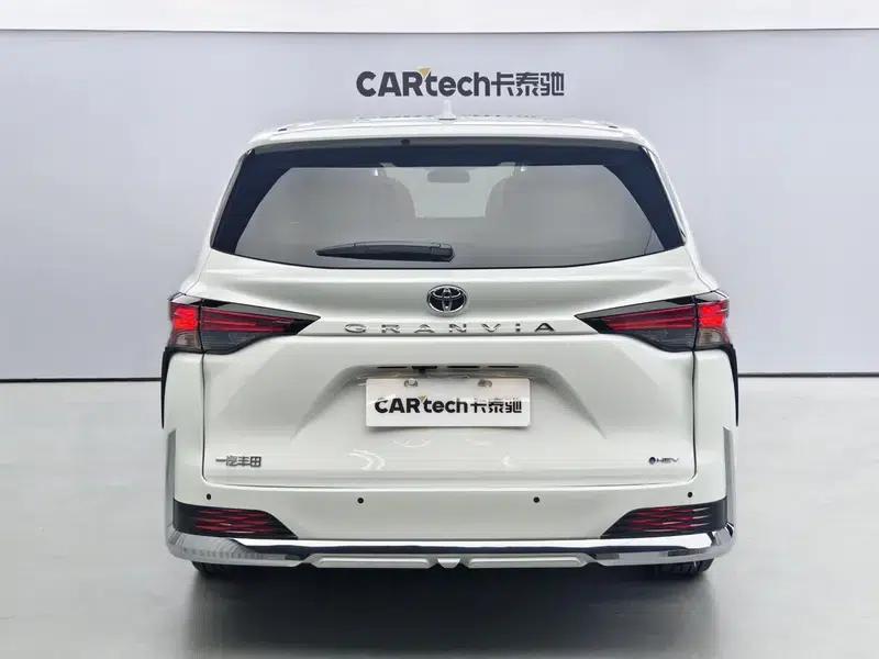 2026 Grevia Intelligent Hybrid Dual Engine 2.5L Two-Wheel Drive Comfort Edition — миниатюра 4