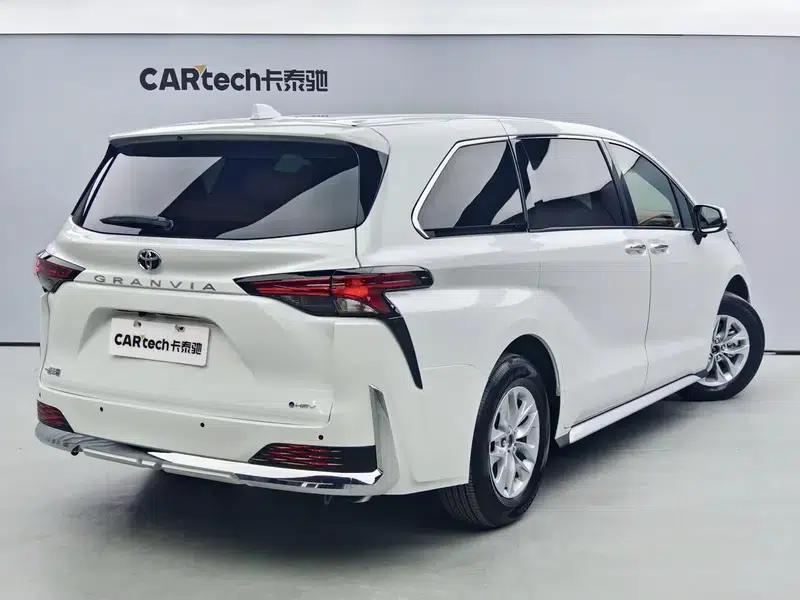 2026 Grevia Intelligent Hybrid Dual Engine 2.5L Two-Wheel Drive Comfort Edition — миниатюра 5