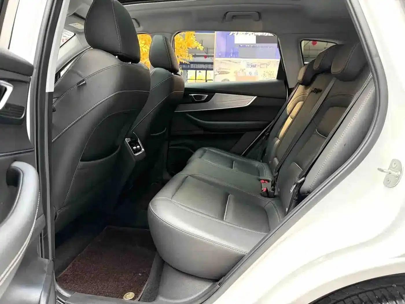 Chery Tiggo 7 PLUS 2021 1.5T CVT Premium Edition — миниатюра 4