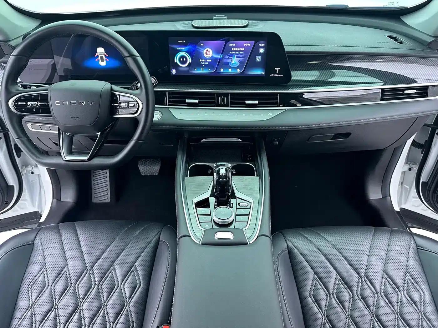 Chery Tiggo 7 PLUS 2023 Champion Edition 1.5TCI CVT Extraordinary Edition — миниатюра 14