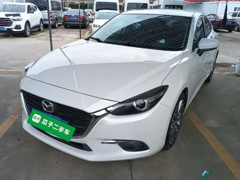 Mazda 3 Axela 2017 Hatchback 2.0L Automatic Sport Model China V Emission Standard — миниатюра 1