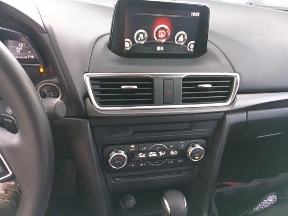 Mazda 3 Axela 2017 Hatchback 2.0L Automatic Sport Model China V Emission Standard — миниатюра 15