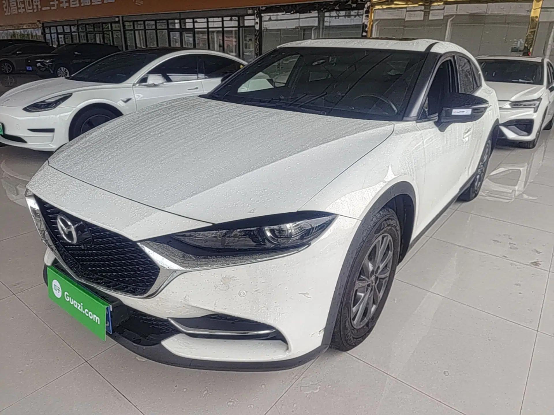 Mazda CX-4 2021 2.0L Automatic Two-Wheel Drive Blue Sky Exploration Edition — миниатюра 1