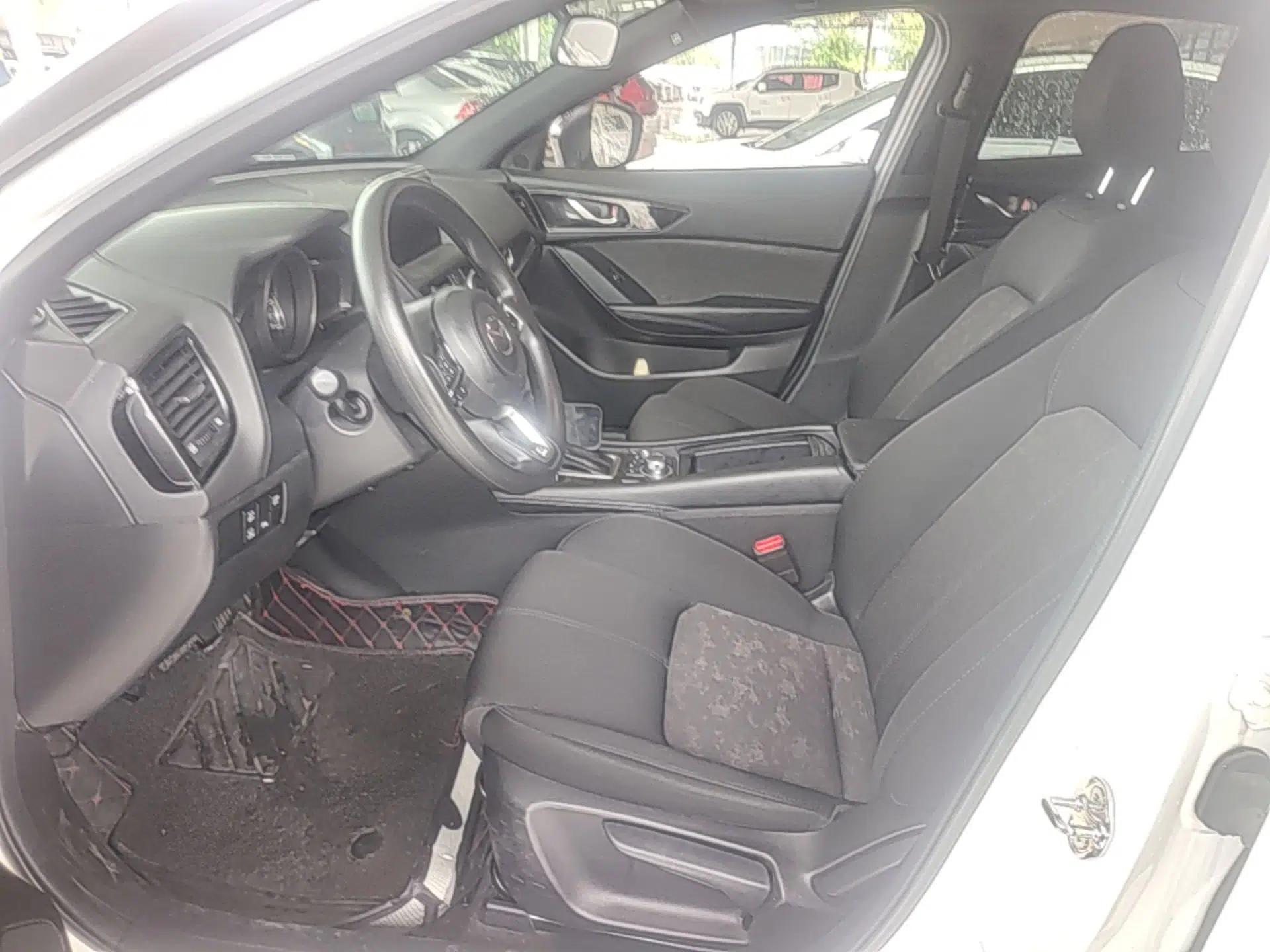 Mazda CX-4 2021 2.0L Automatic Two-Wheel Drive Blue Sky Exploration Edition — миниатюра 17