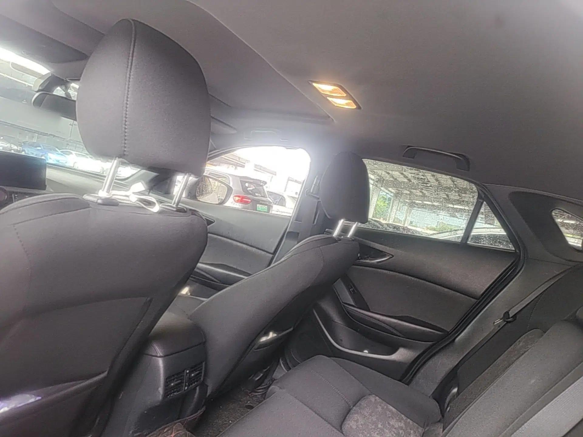 Mazda CX-4 2021 2.0L Automatic Two-Wheel Drive Blue Sky Exploration Edition — миниатюра 21