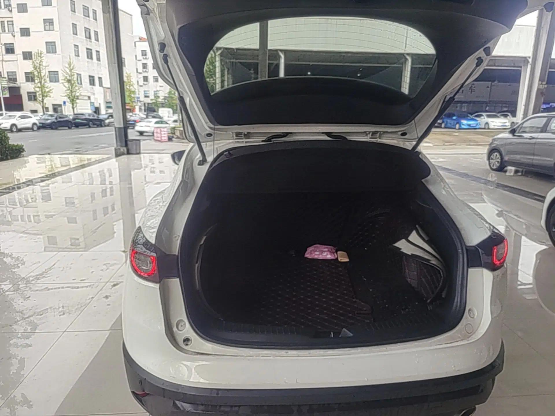 Mazda CX-4 2021 2.0L Automatic Two-Wheel Drive Blue Sky Exploration Edition — миниатюра 22