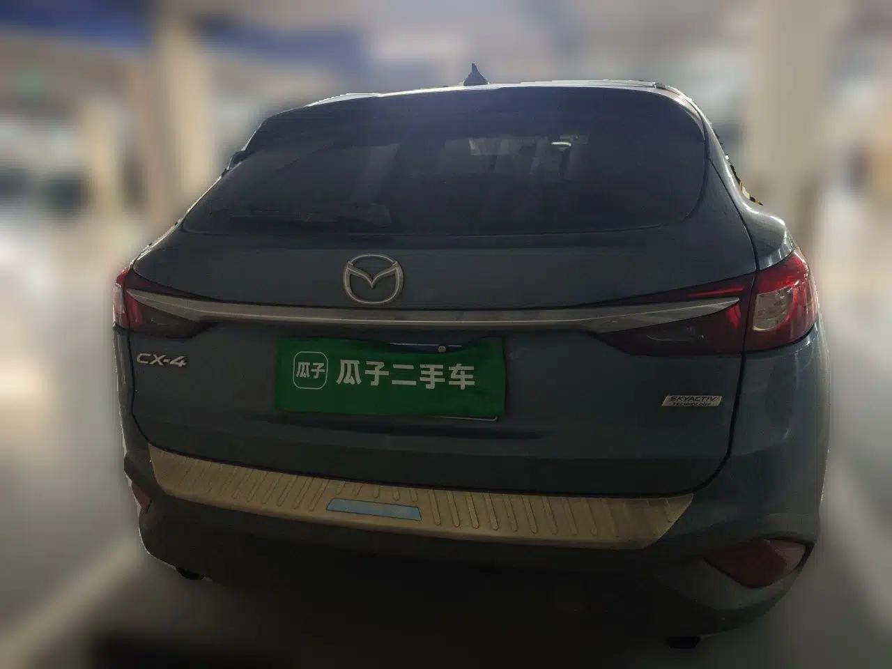 Mazda CX-4 2018 2.0L Automatic Two-Wheel Drive Blue Sky Luxury Edition — миниатюра 5