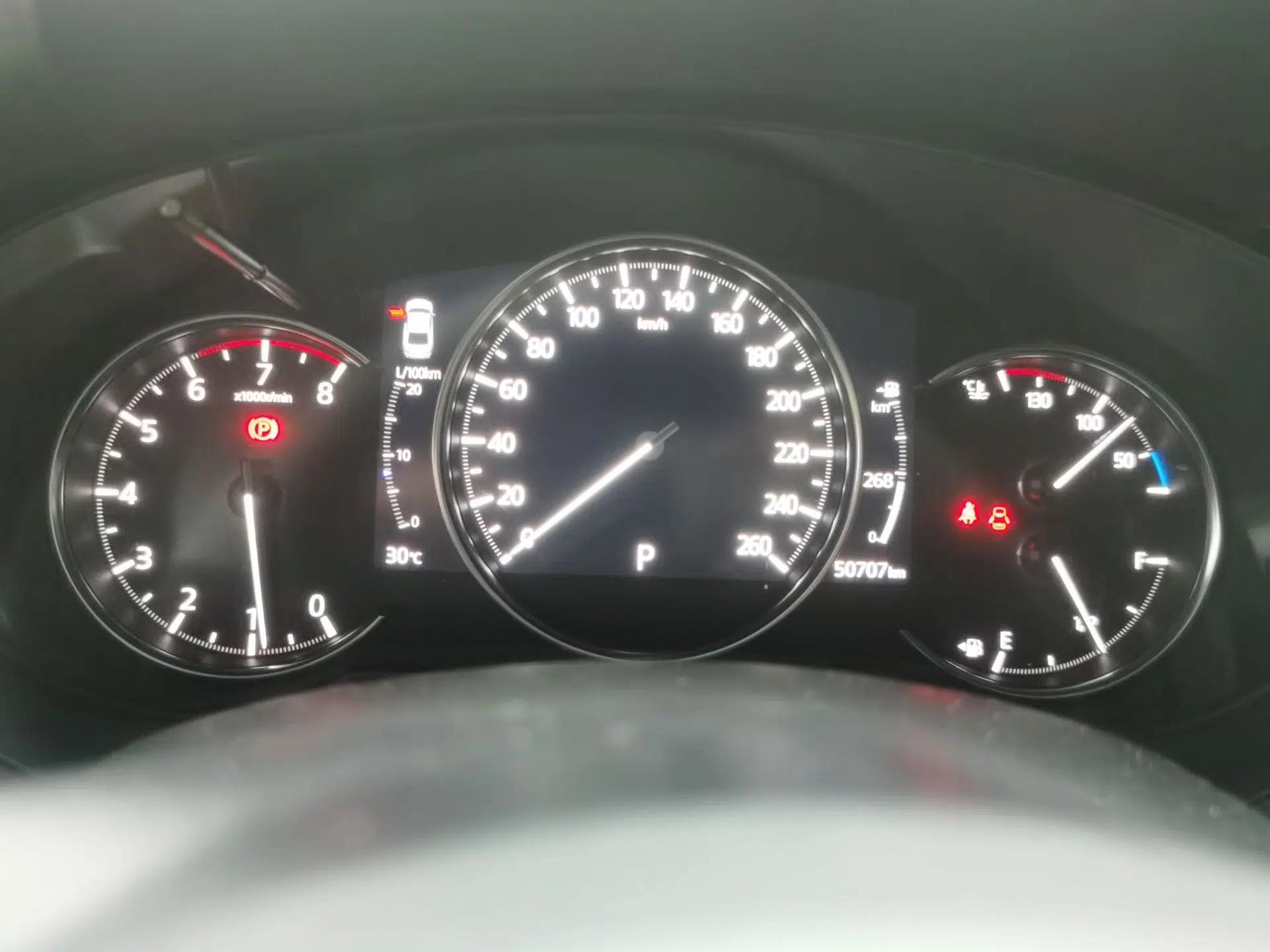 Mazda Atenza 2020 2.5L Sky Blue Prestige Edition — миниатюра 11