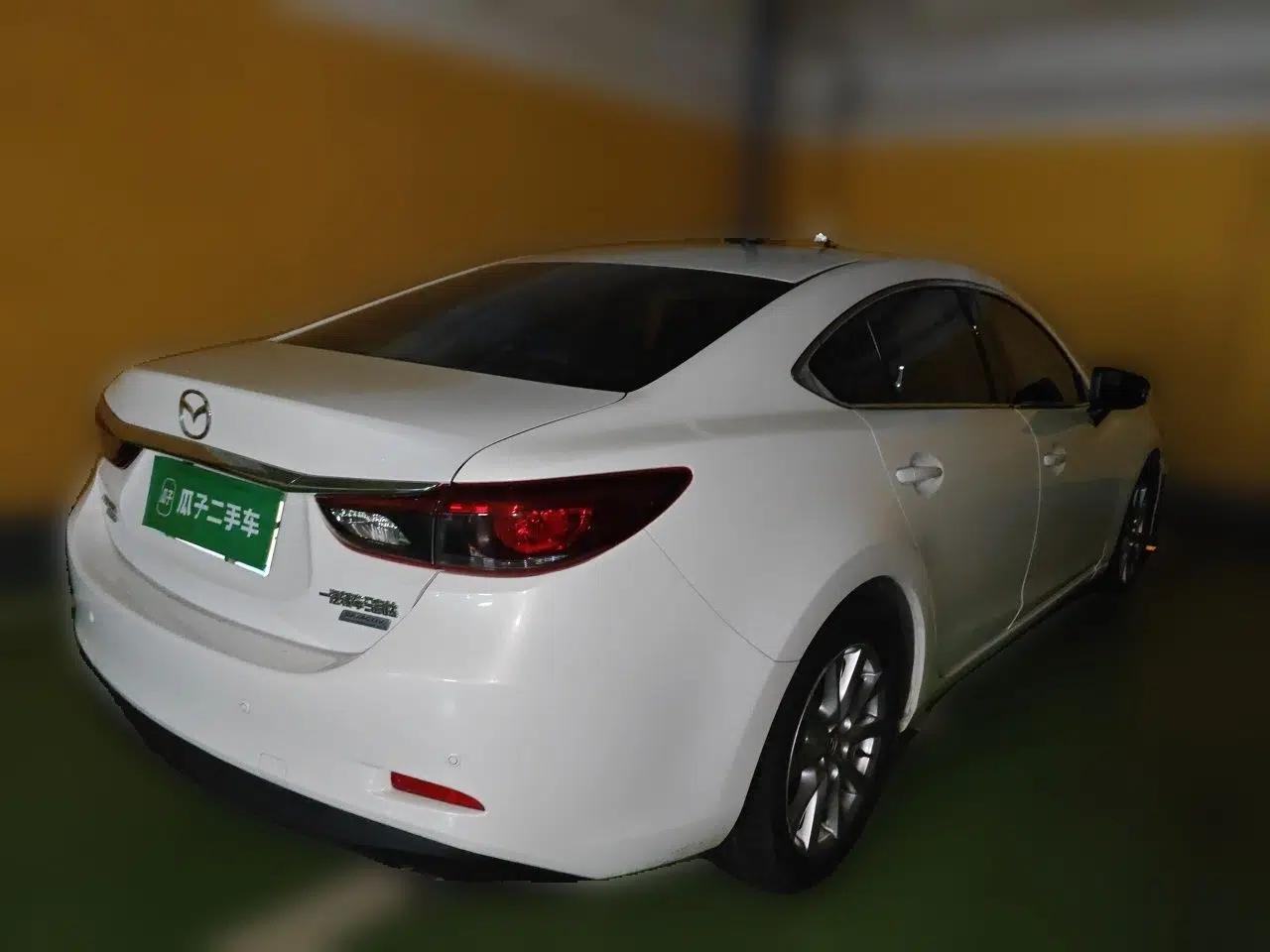 Mazda Atenza 2017 2.0L Blue Sky Prestige Edition — миниатюра 6