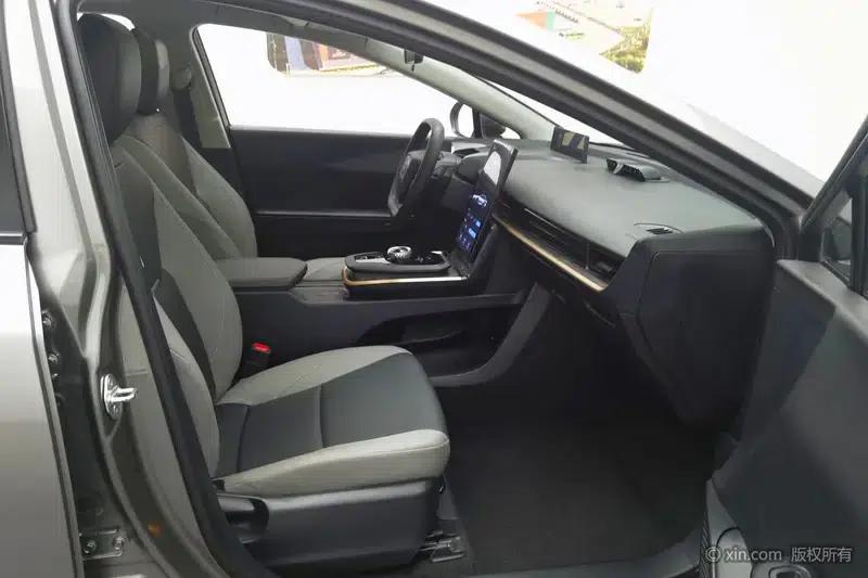Toyota bZ3 2023 Long Range PRO — миниатюра 24