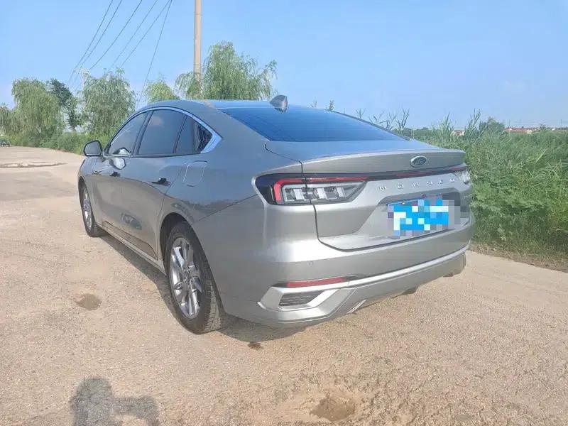 2023 Ford Mondeo EcoBoost 180 Luxury — миниатюра 3