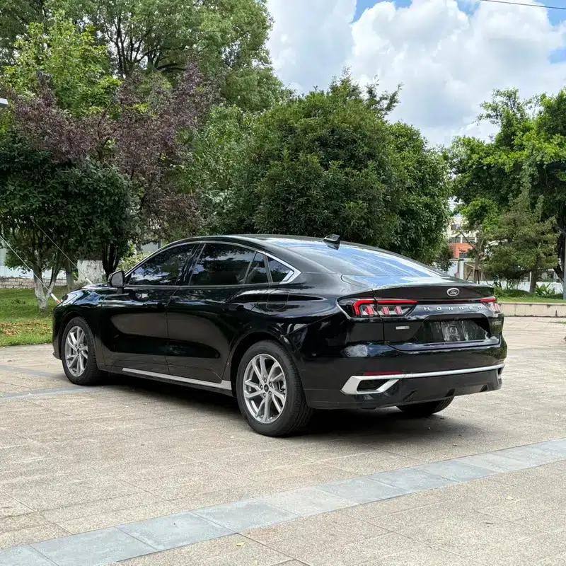 2023 Ford Mondeo EcoBoost 245 Luxury — миниатюра 4