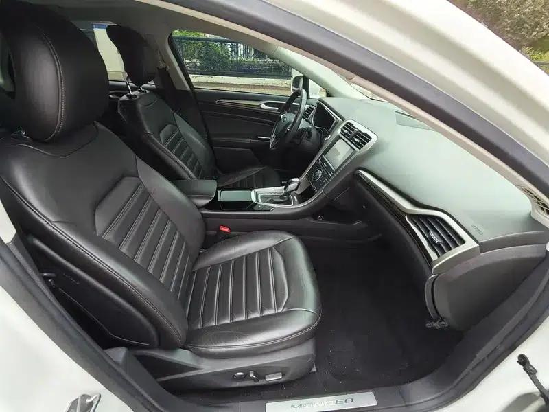2013 Mondeo 2.0L GTDi240 Flagship Edition — миниатюра 13