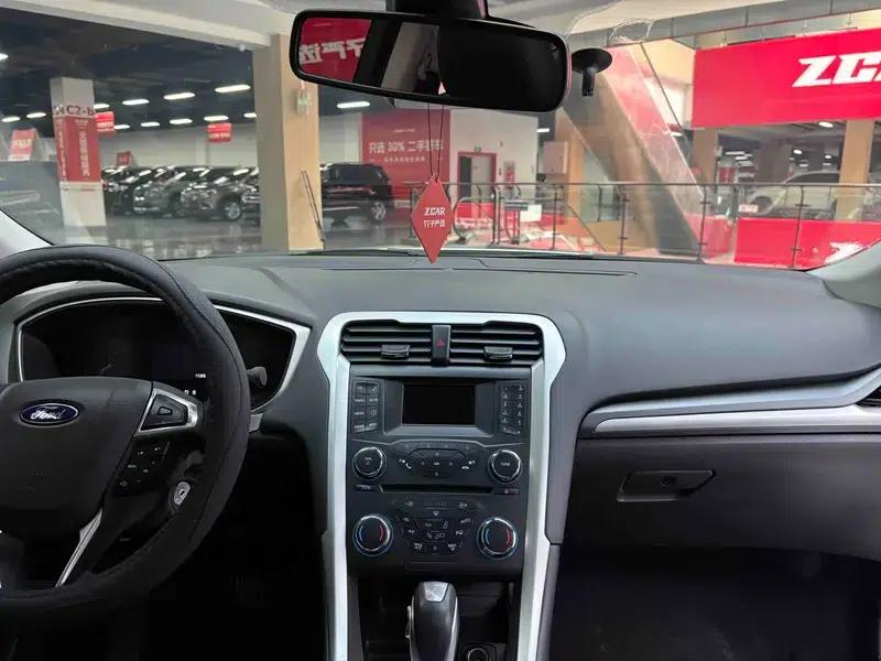 2013 Ford Mondeo 1.5L GTDi180 Fashion Edition — миниатюра 20