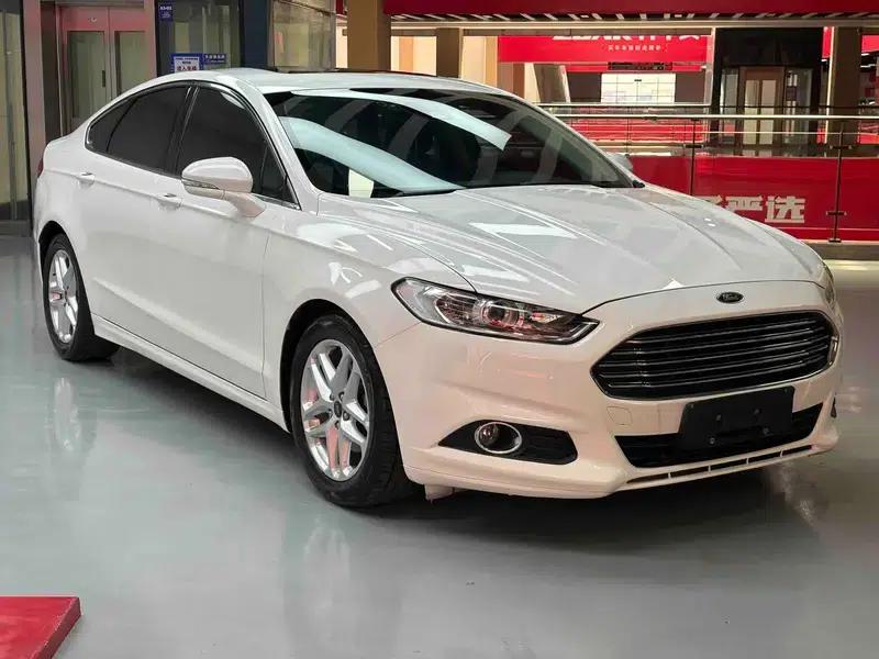 2013 Ford Mondeo 1.5L GTDi180 Fashion Edition — миниатюра 3