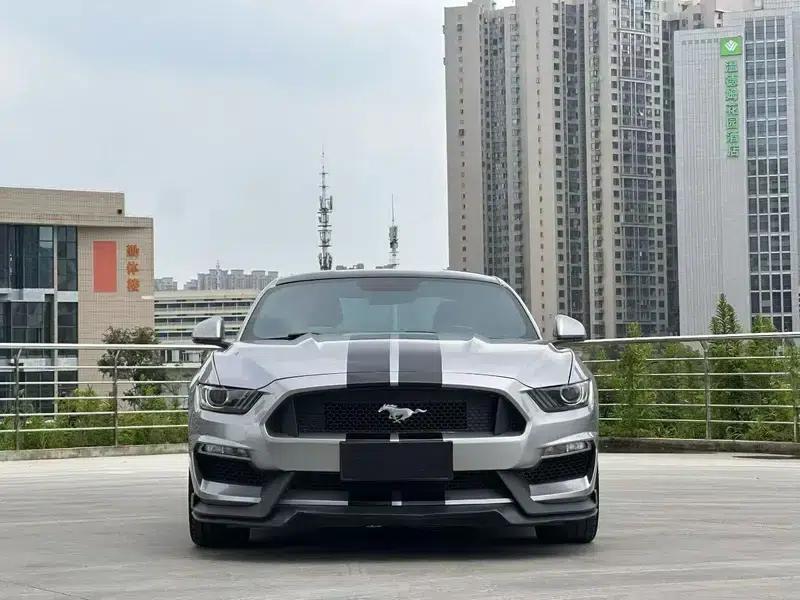 2017 Mustang 2.3T Performance Edition — миниатюра 2