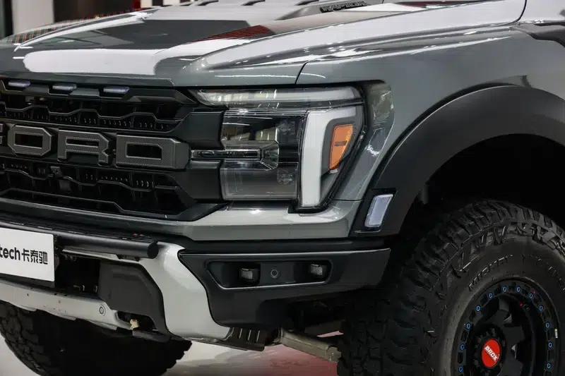 2025 Ford F-150 Raptor 3.5T Automatic 4WD 5-seater Parallel Import — миниатюра 9