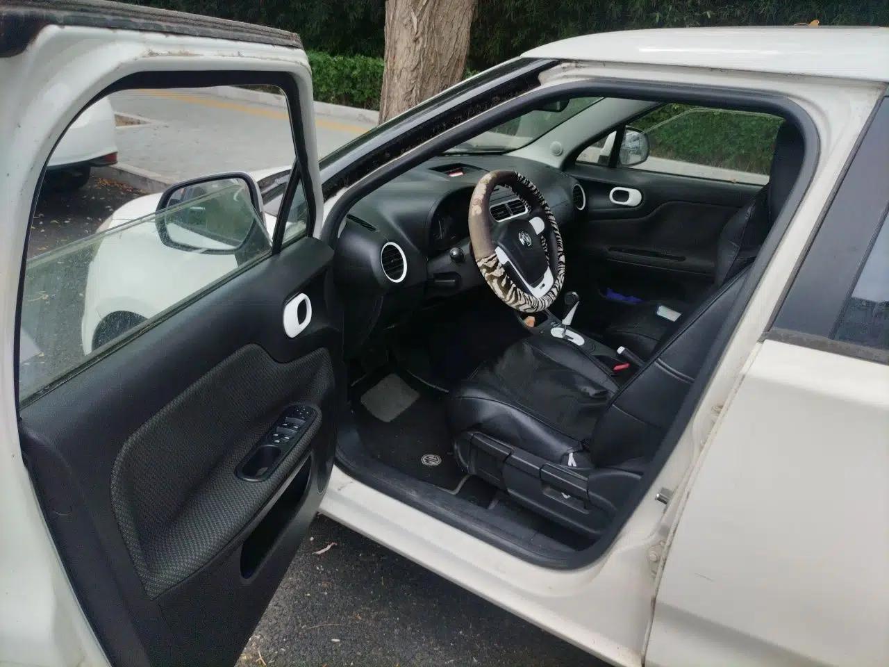 MG 3 2013 1.5L AMT Elite Edition — миниатюра 16