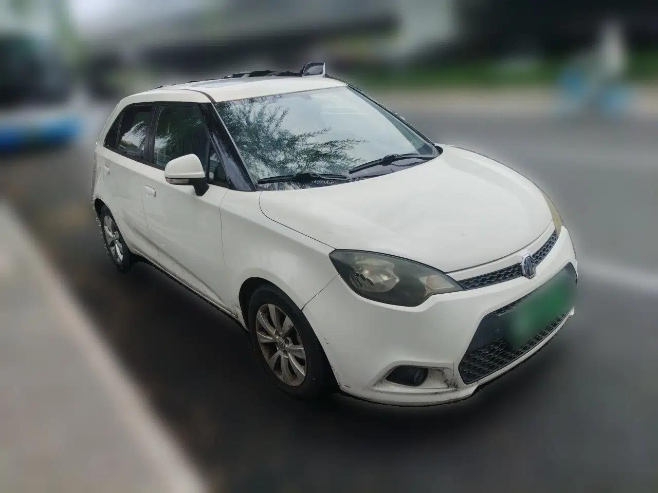 MG 3 2013 1.5L AMT Elite Edition — миниатюра 3